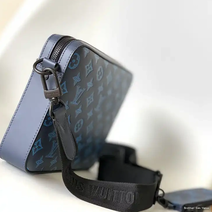 Brother Sam Yupoo Bag LV 2209HT0005 1025